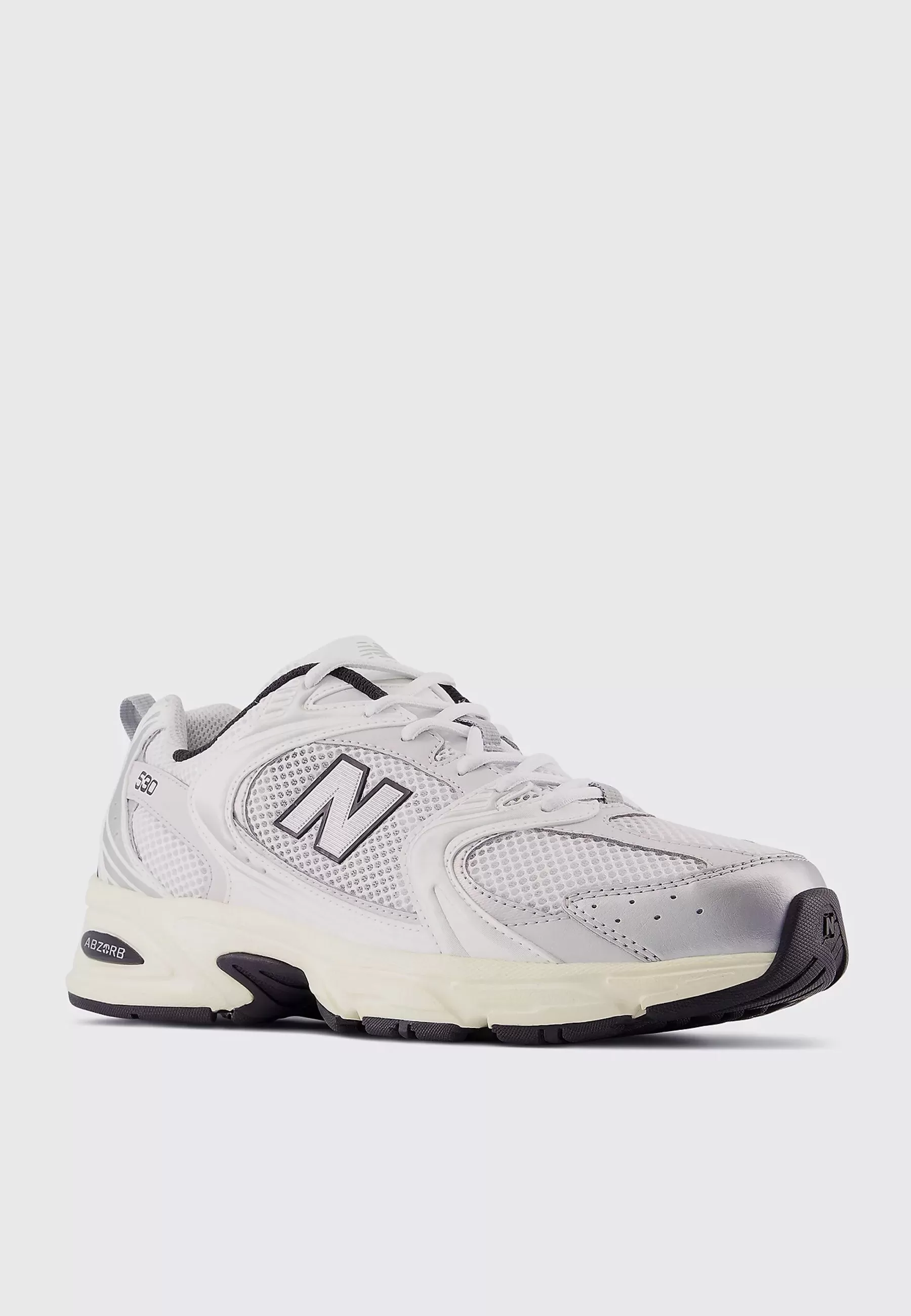 530 - White/Silver Metallic/Black