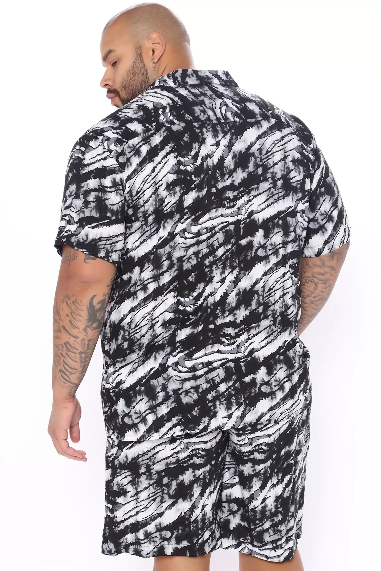 A Bit Much Short Sleeve Woven Top - Black/White