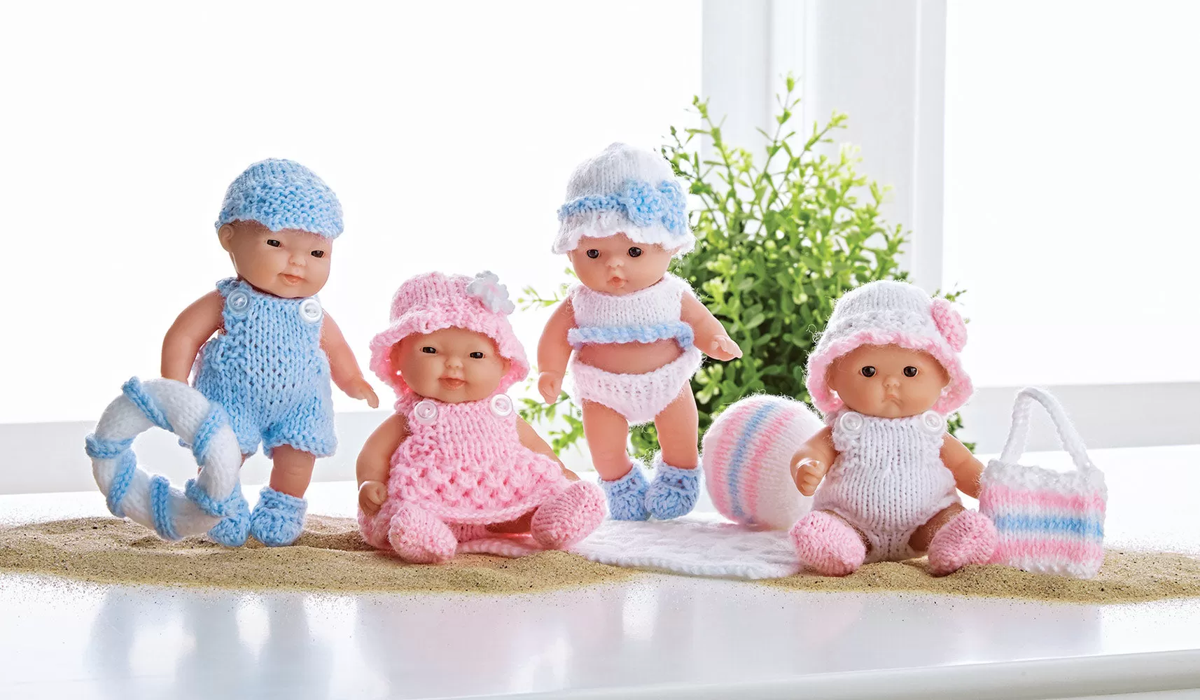 A Day at the Beach Doll Kit - Pink & Blue