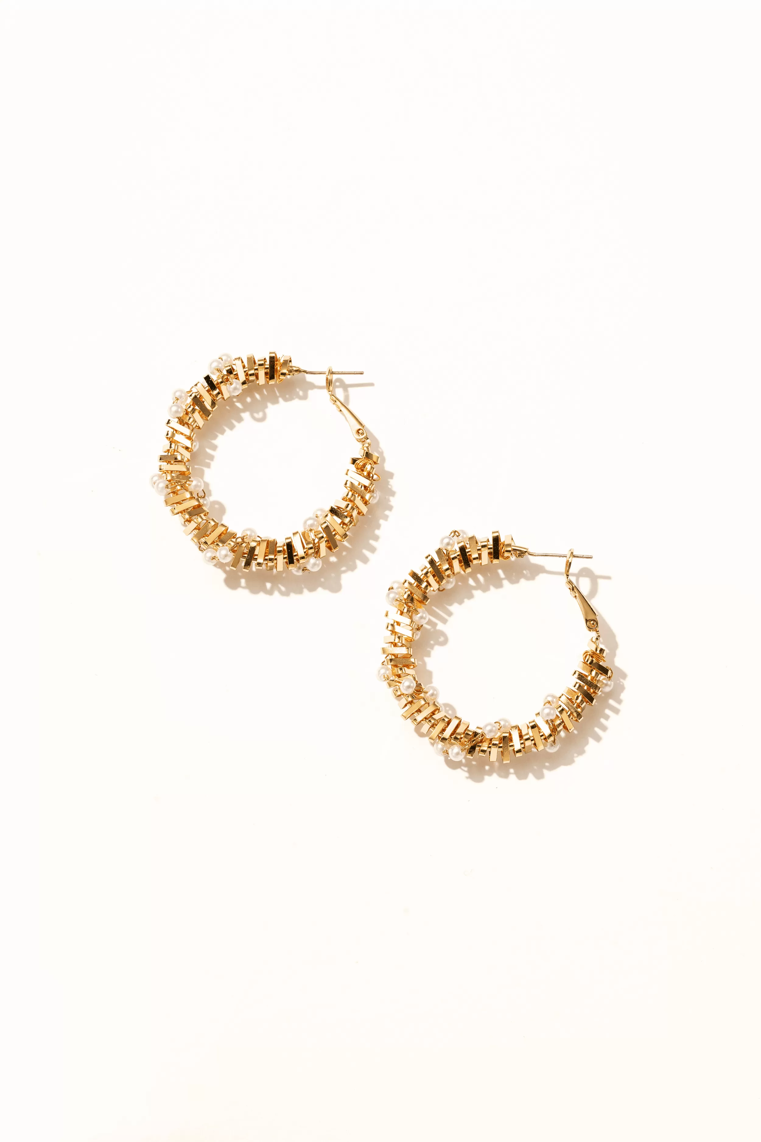 Brielle Pearl Hoop Earrings