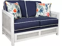 Capris 394 Loveseat