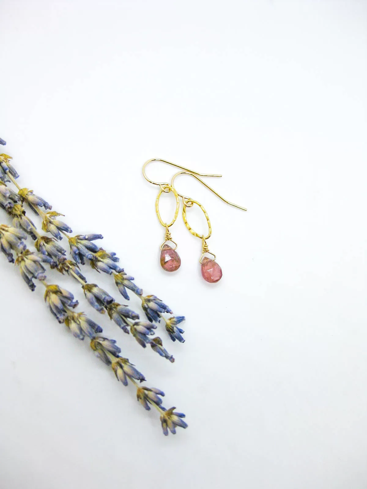 Chrysanthe: Tourmaline Earrings - e535