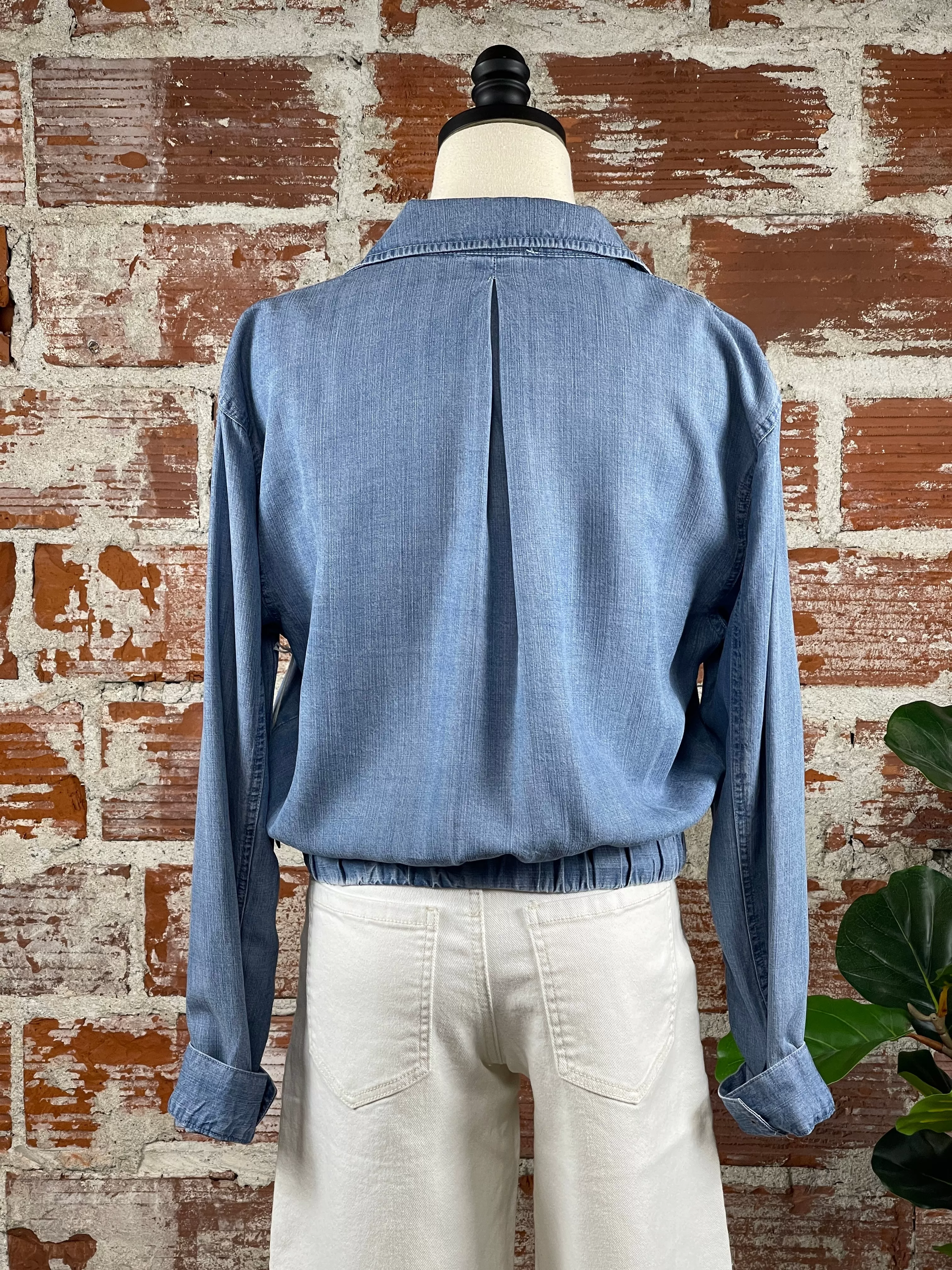 Dex Drawstring Utility Jacket in Chambray Wash