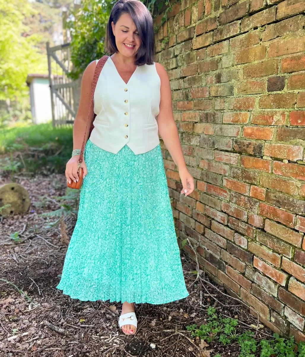 Green Swirling Animal Pleated Midi Skirt