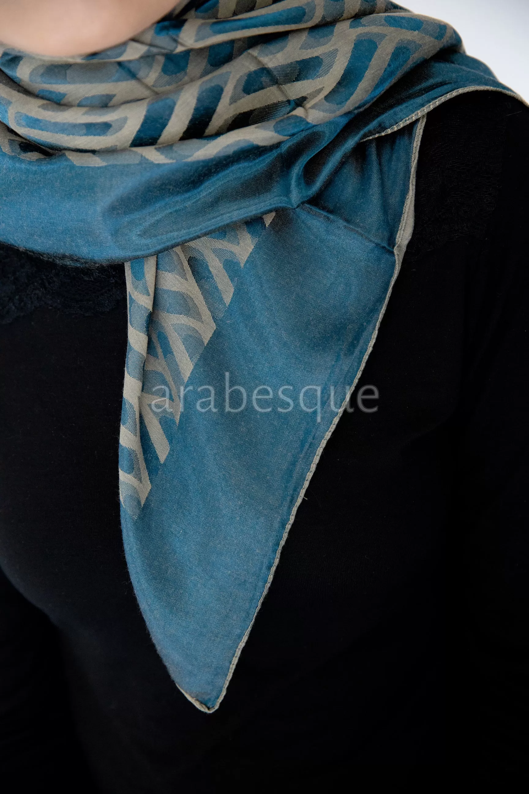 Jacquard Woven Pattern Square Hijab