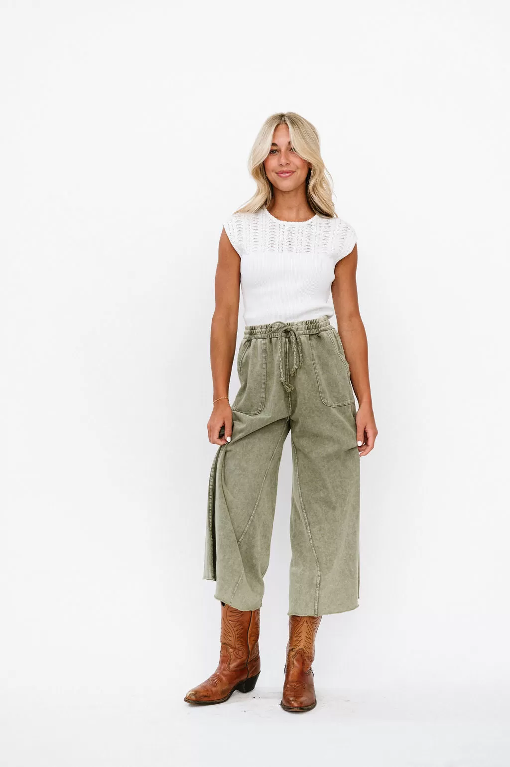 Lisa Wide Leg Pants in Olive