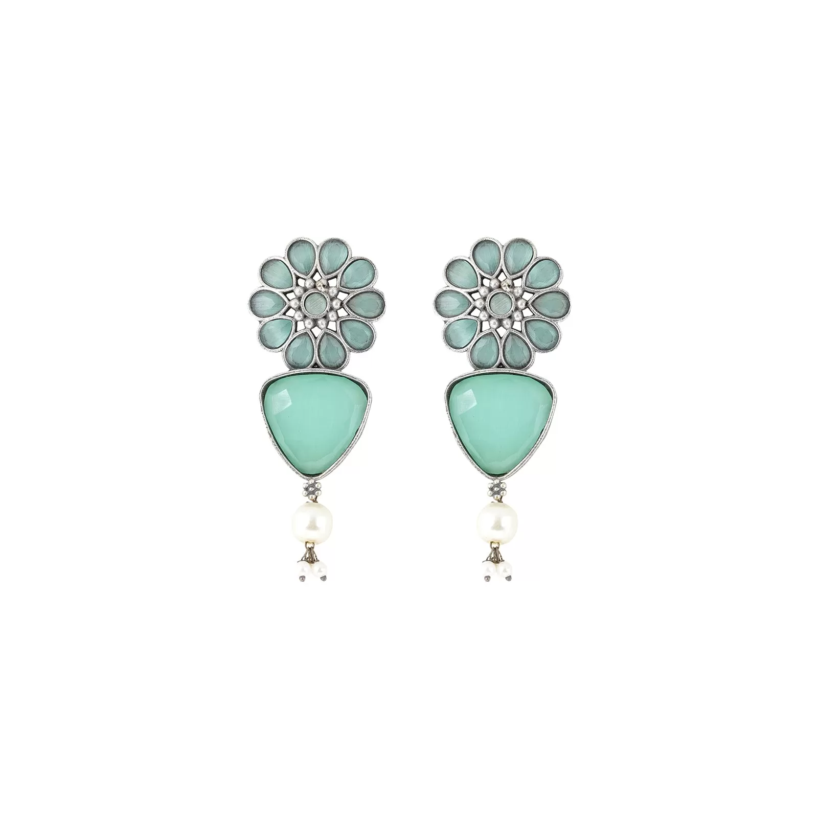 Teejh Ashikaa Green Silver Oxidised Earring