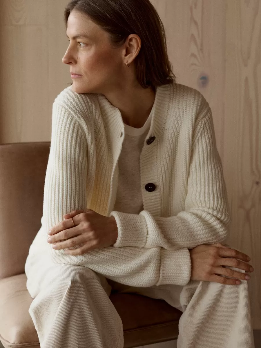 The RIVIERA CARDIGAN 2.0 - Ecru